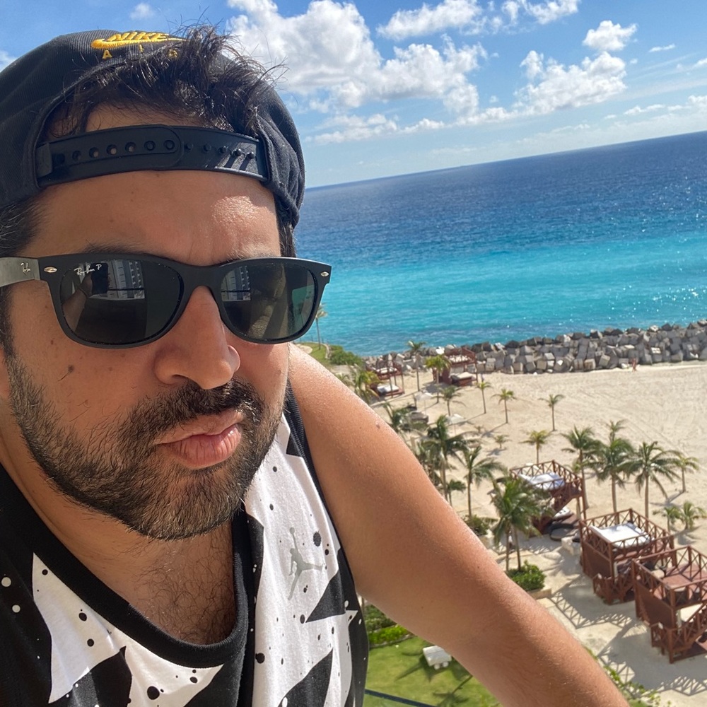 Meet your Posher, Sonny